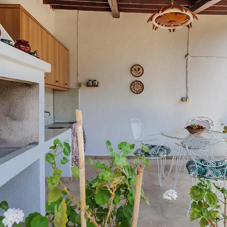 Stafylos Ferienhaus *