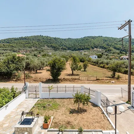 Stafylos Holiday home *