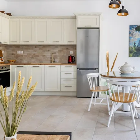 Holiday home Stafylos *